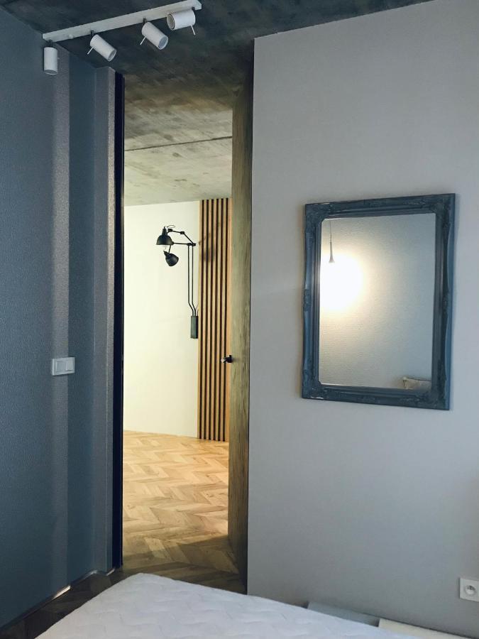 ブィドゴシュチュLoftowe M Apartament Poleskaアパートメント エクステリア 写真