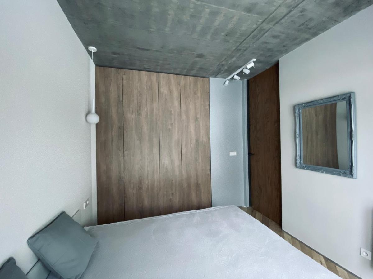 ブィドゴシュチュLoftowe M Apartament Poleskaアパートメント エクステリア 写真