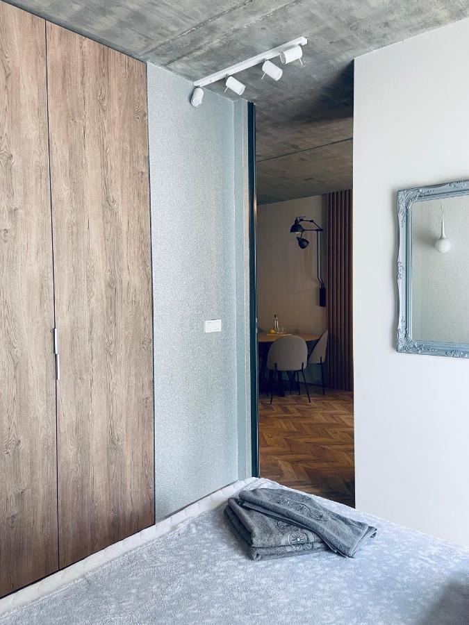 ブィドゴシュチュLoftowe M Apartament Poleskaアパートメント エクステリア 写真