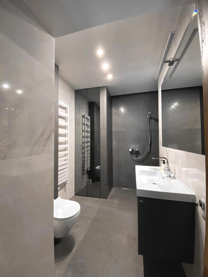 ブィドゴシュチュLoftowe M Apartament Poleskaアパートメント エクステリア 写真